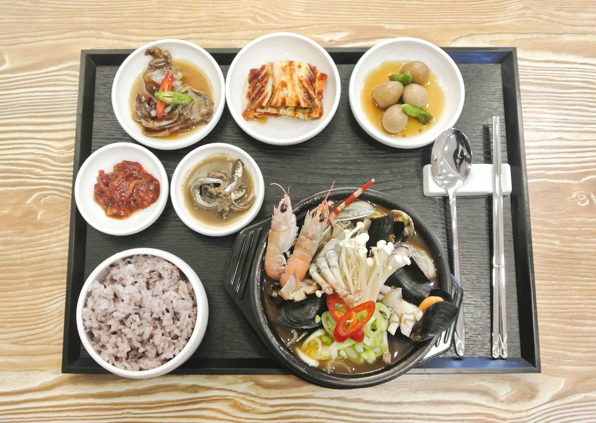 Hotel Noblesse Jeju